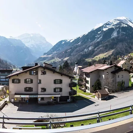 Appartementhaus Quadern Apartman